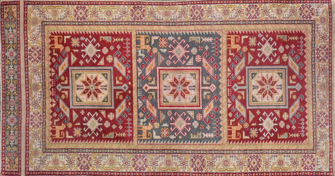 A SEMI ANTIQUE TURKISH OUSHAK RED GROUND RUG, EARLY (1 of 4)
