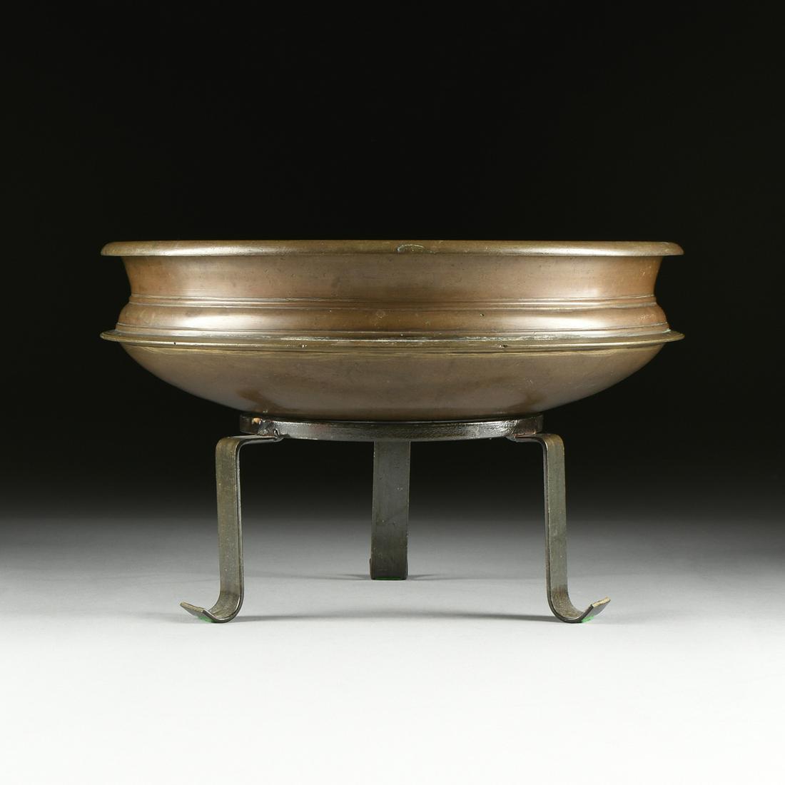 AN ANTIQUE CIRCULAR BRONZE COOKING BOWL, ENGRAVED (1 of 6)