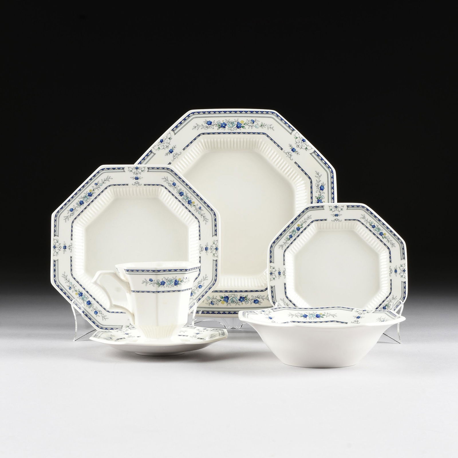 A SIXTY-THREE PIECE NIKKO CLASSIC COLLECTION DINNER (1 of 9)