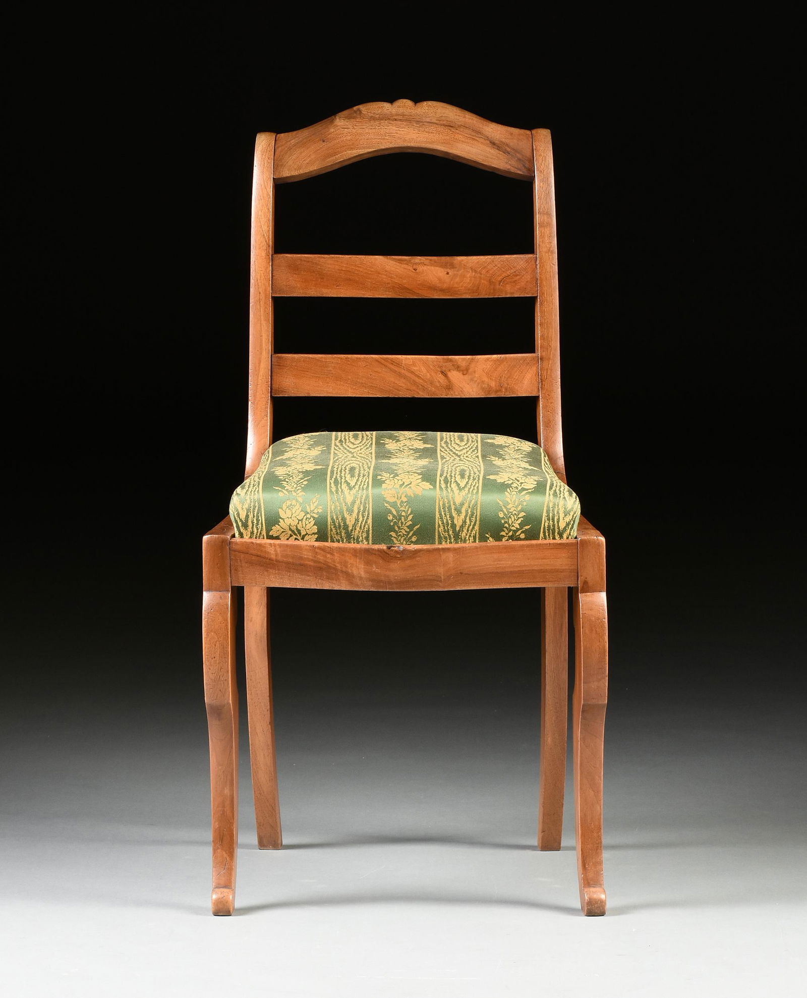 AN AMERICAN CLASSICAL CARVED WALNUT CHAIR, CIRCA 1845, (1 of 7)