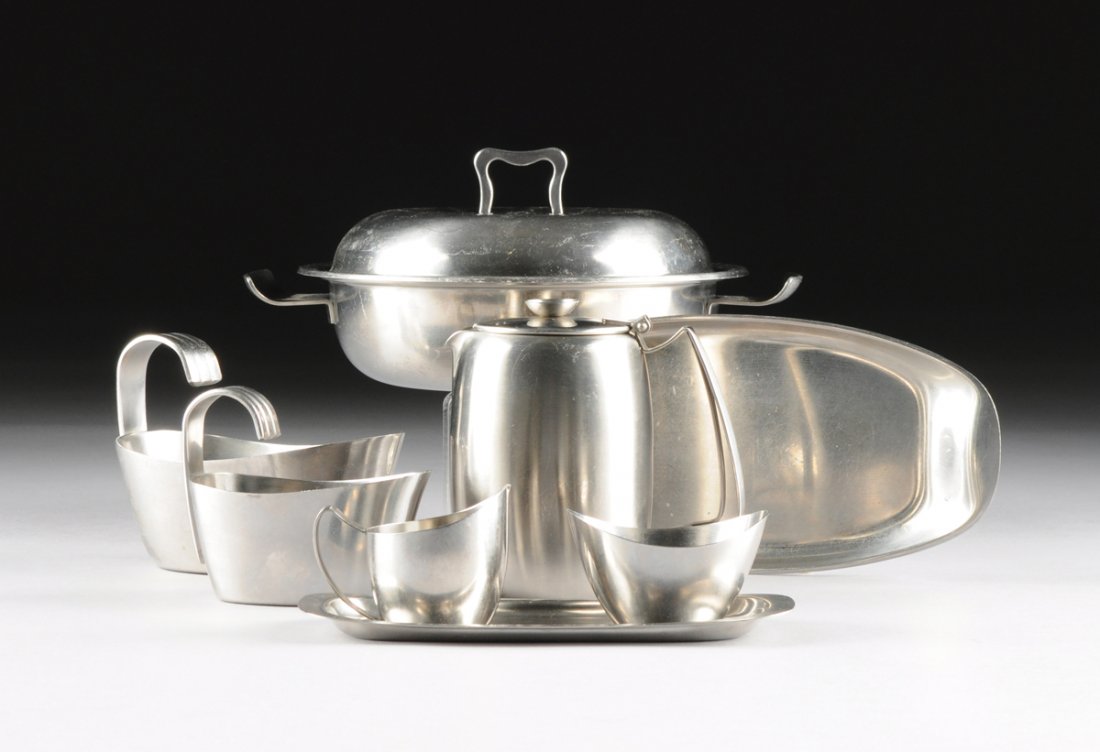 AN ASSEMBLED GROUP OF EIGHT ENGLISH AND CONTINENTAL MOD (1 of 10)