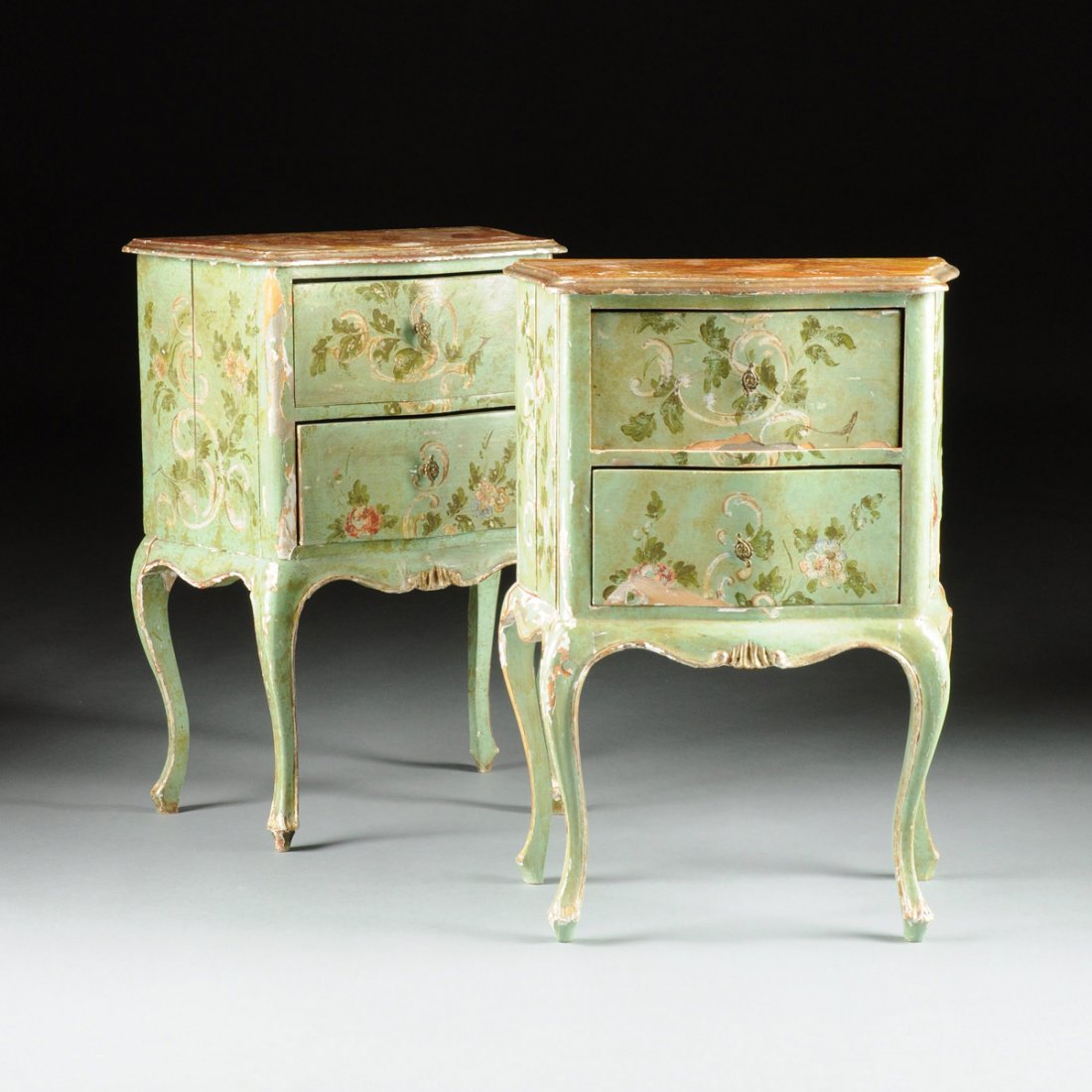 A PAIR OF VENETIAN ROCOCO STYLE SILVER LEAF AND (1 of 8)