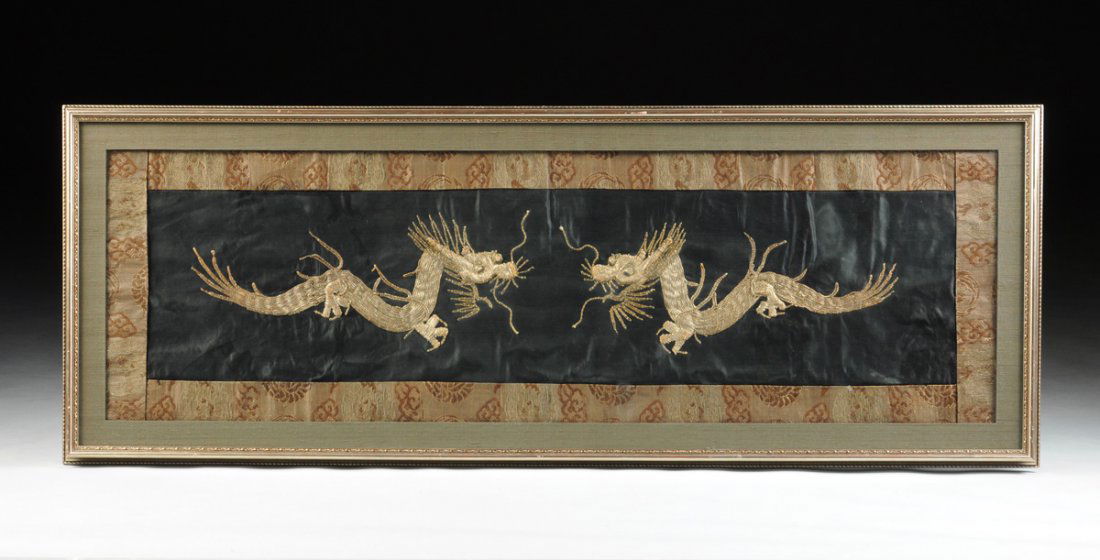 AN ANTIQUE JAPANESE "OPPOSING DRAGONS" SILVER WRAPPED (1 of 8)