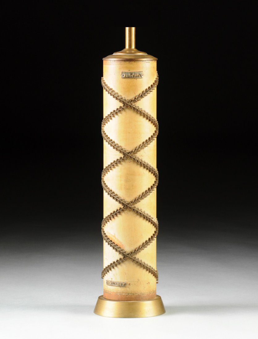 A VINTAGE YORK WALL WALLPAPER PRINTING CYLINDER TABLE (1 of 7)