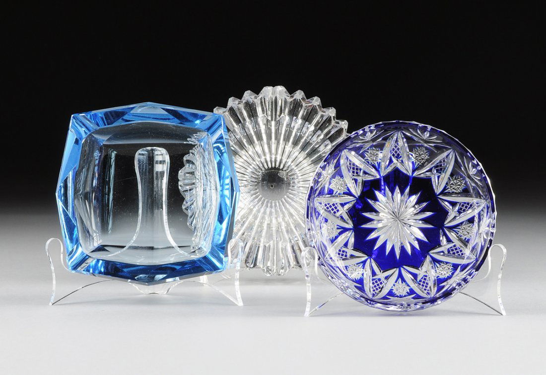 AN ASSEMBLED GROUP OF THREE CONTINENTAL CUT CRYSTAL AND (1 of 10)