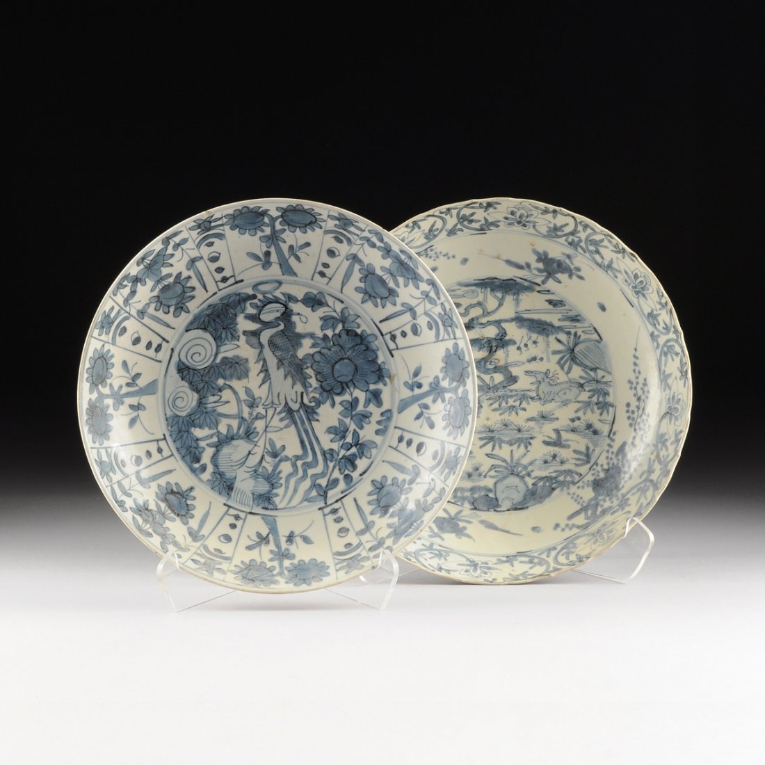 TWO LARGE VIETNAMESE/ANNAMESE BLUE AND WHITE GLAZED (1 of 10)