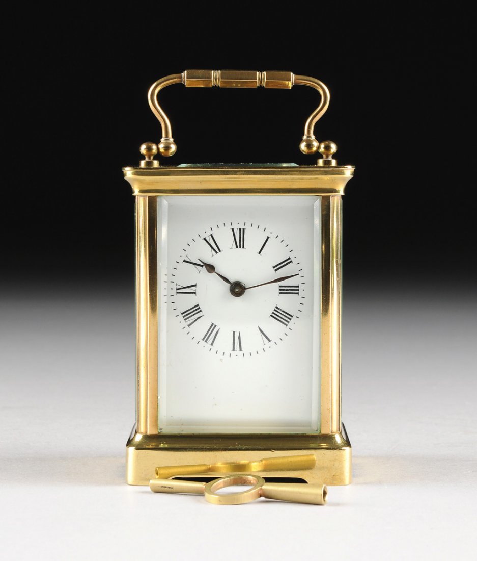 AN ANTIQUE FRENCH POLISHED BRASS CARRIAGE CLOCK, EARLY (1 of 5)
