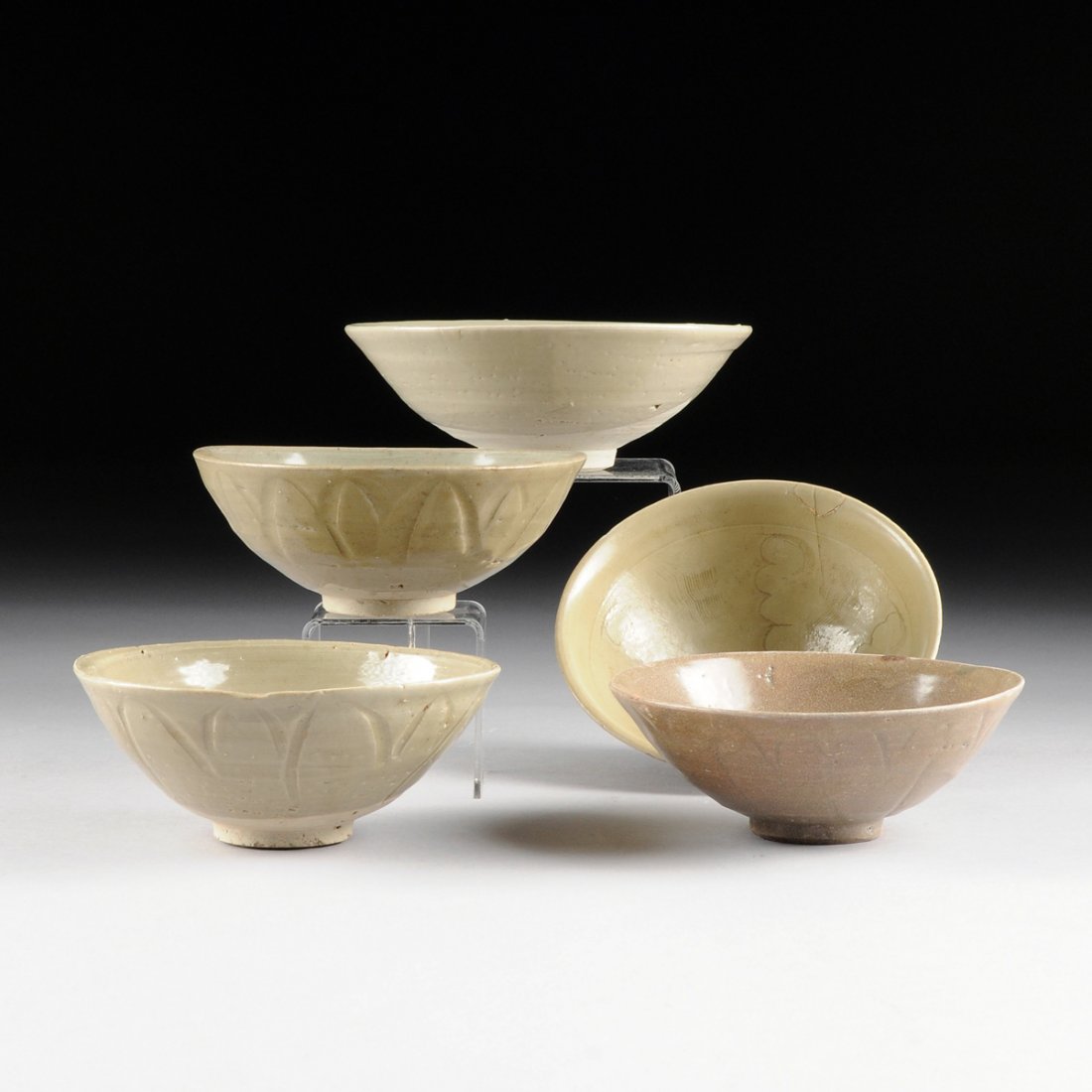 A GROUP OF FIVE VIETNAMESE/ANNAMESE CELADON GLAZED (1 of 10)