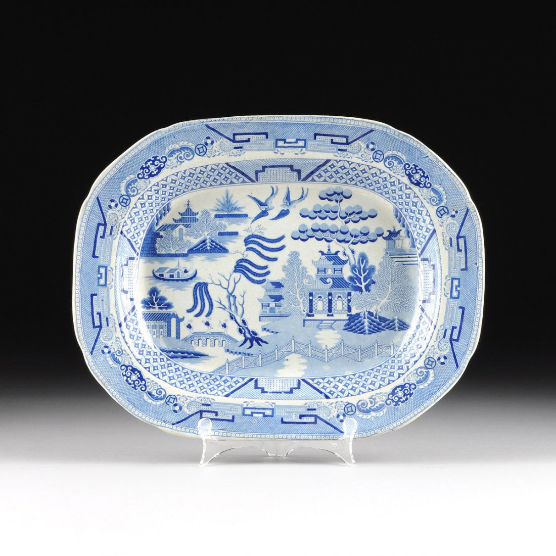 A VINTAGE BLUE AND WHITE TRANSFER DECORATED PLATTER, (1 of 8)