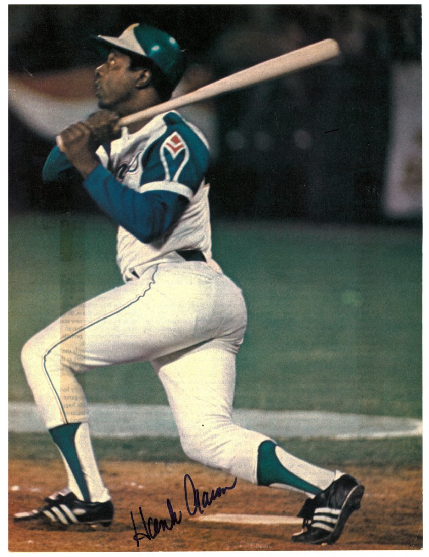 A HANK AARON AUT0GRAPHED COLOR OFFPRINT, (1 of 1)