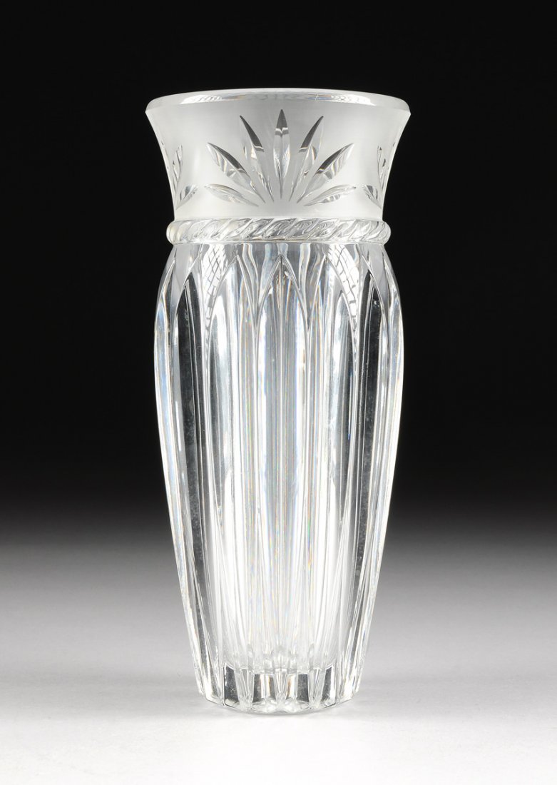A CONTEMPORARY FROSTED AND CLEAR CUT CRYSTAL VASE, LATE (1 of 6)