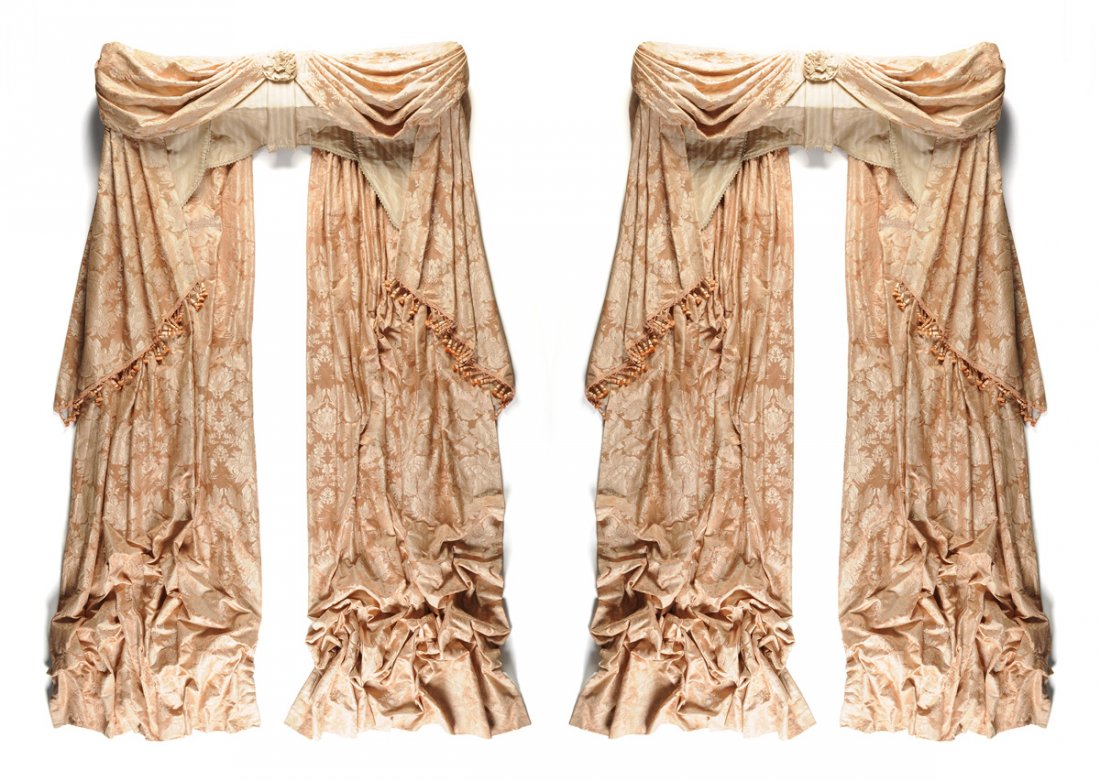 A PAIR OF ELEGANT CUSTOM SALMON PINK DAMASK UPHOLSTERED: A PAIR OF ELEGANT CUSTOM SALMON PINK DAMASK UPHOLSTERED BOX VALANCES AND MATCHING DRAPERIES, POSSIBLY SCALAMANDRE, MODERN, the pair of box valances are covered in elegant swags tapering down each side
