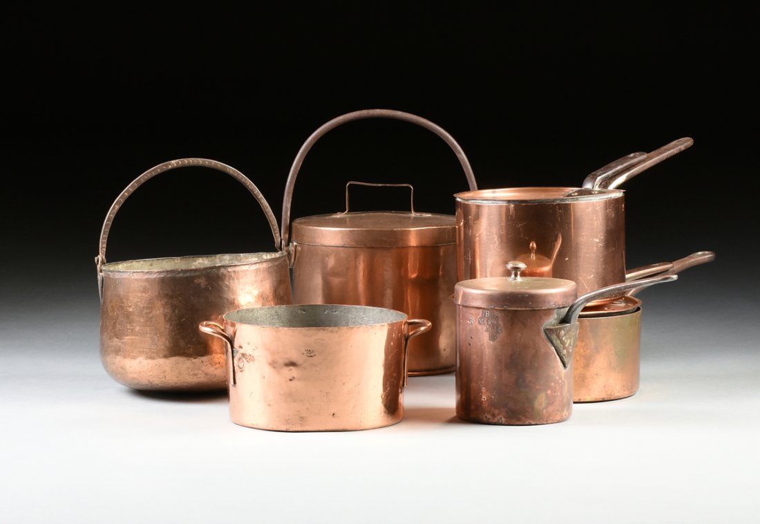 A GROUP OF SIX COPPER COOKING POTS, (1 of 10)