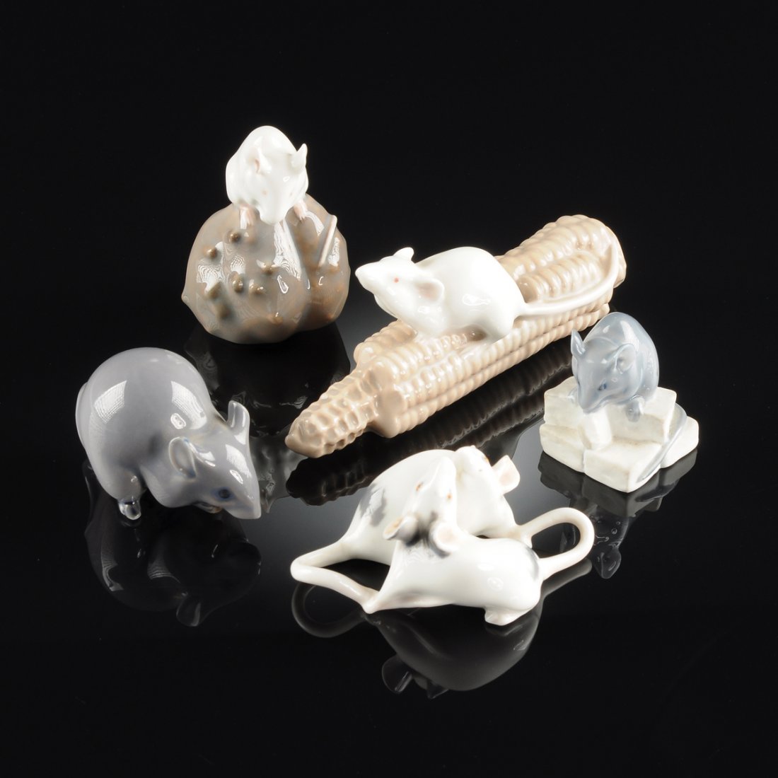 A GROUP OF FIVE ROYAL COPENHAGEN PORCELAIN FIGURES OF (1 of 10)