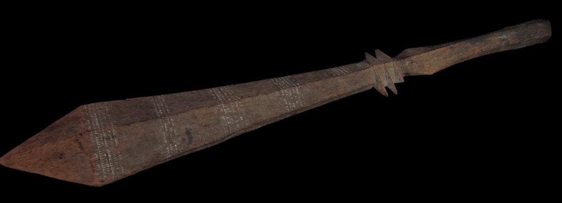 Tribal art war club, South Pacific (1 of 9)