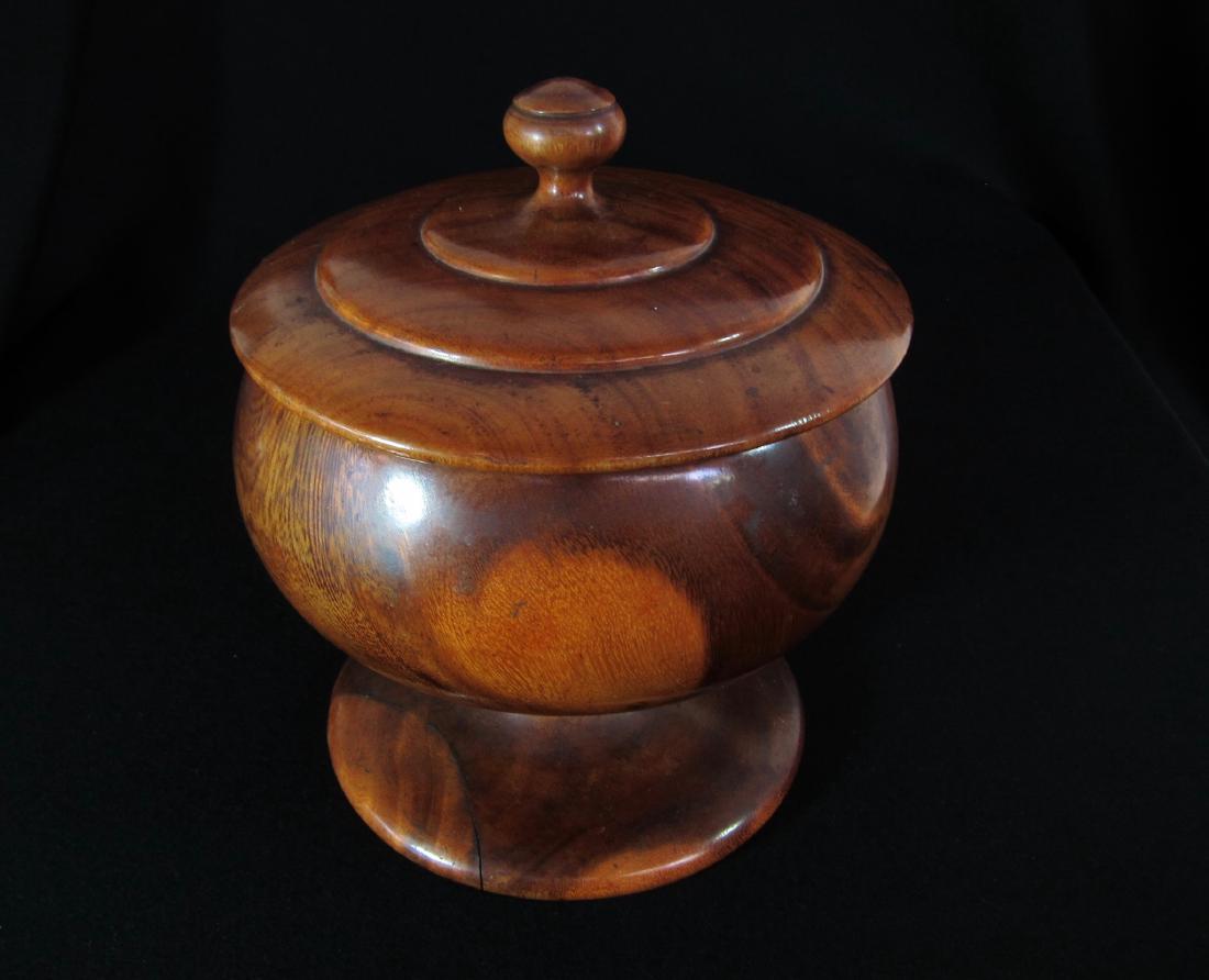 Large Hawaiian presentation goblet (1 of 7)