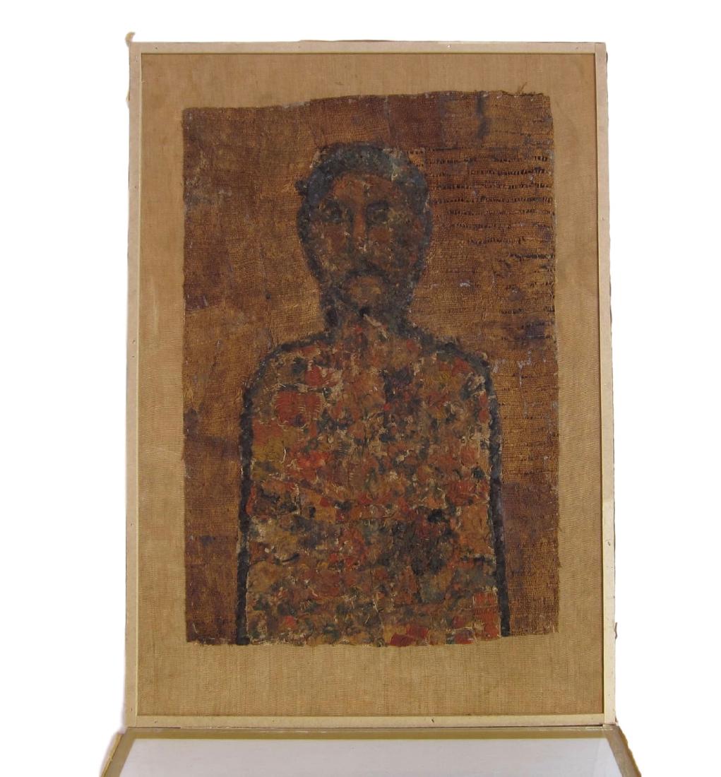 Coptic textile fragment - portrait (1 of 5)