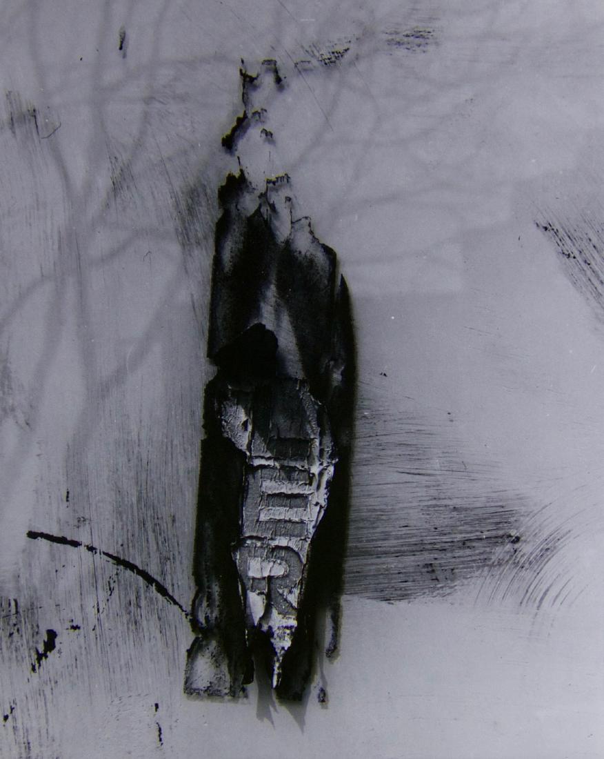 Aaron Siskind photograph, 'Chicago 22' (1 of 4)