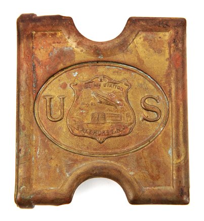 An original Anson Mills “US Naval Air Station: An original Anson Mills “US Naval Air Station Lakehurst” Belt Buckle. Heavy rolled brass buckle (7cm x 8cm), for the cartridge belt worn by sentries at US Naval Air Station Lakehurst. Square buckl