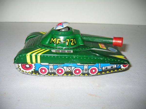 JAP TIN LITHO LITE TANK W/BOX - 3