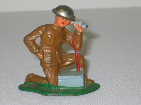BARCLAY LEAD TOY SOLDIERS, 2 TOTAL - 4