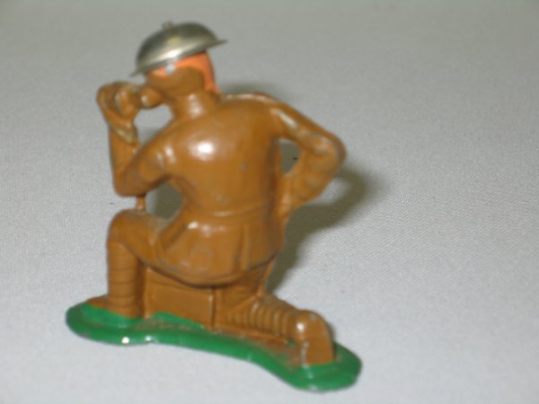 BARCLAY LEAD TOY SOLDIERS, 2 TOTAL - 5