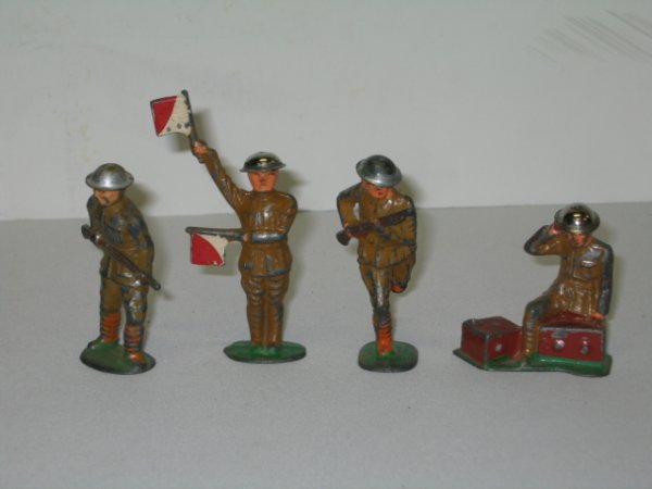 BARCLAY LEAD TOY SOLDIERS, 4 TOTAL