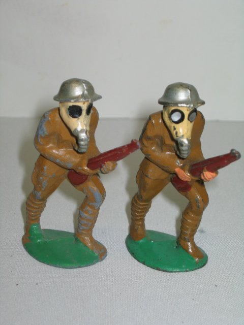 MANOIL LEAD TOY SOLDIERS, 6 TOTAL - 3