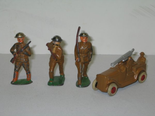 BARCLAY SOLDIERS AND GUN TRUCK