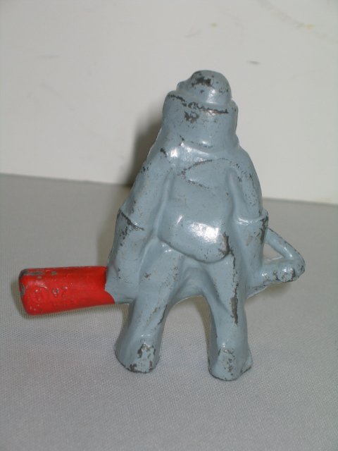 MANOIL LEAD TOY SOLDIERS, 3 TOTALS - 6