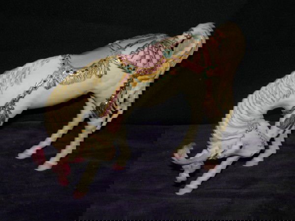 CYBIS "POPPY" THE CIRCUS PONY: CYBIS "POPPY" THE CIRCUS PONY. #766. 1970'S. ORIG. COST $325.00. APP. 6"H X 9"W. EC.