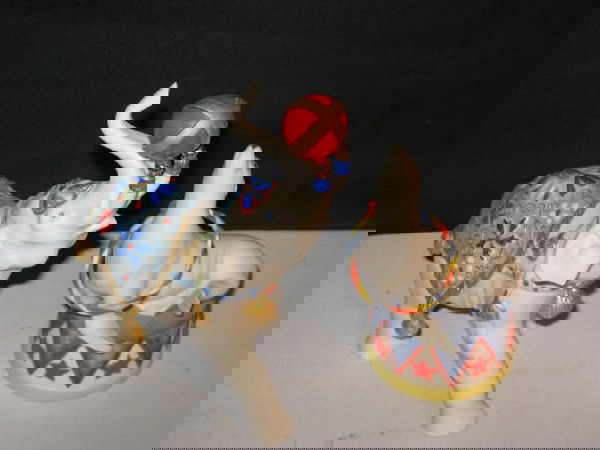 2 CYBIS FIGURES-ELEPHANT-ALEXANDER & CIRCUS SEAL": 2 CYBIS FIGURES-"CIRCUS ELEPHANT-ALEXANDER (NO. A20682). APP. 7"x5 1/2") PURCHASE RECEIPT SHOWS $1,275.00) & CIRCUS SEAL, PURCHASED 1977 $195.00. VGC