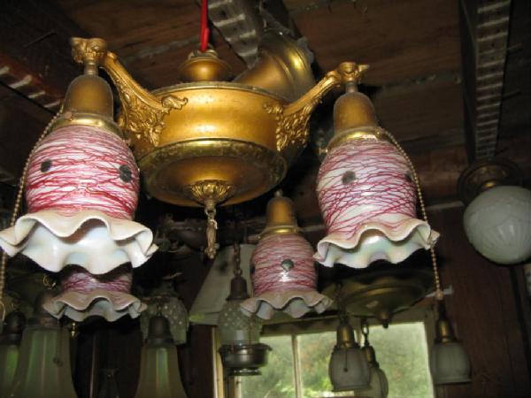 CEILING LIGHT FIXTURE W/4 LOETZ STRING SHADES: CEILING LIGHT FIXTURE W/MOUNTS FOR SET/4 HANGING GLASS LOETZ STRING SHADES. VGC