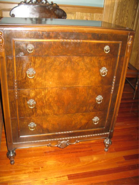 6 PC. OUTSTANDING DEPRESSION-ERA BEDROOM SET: 6 PC. OUTSTANDING DEPRESSION-ERA BEDROOM SET. INCL. DRESSER, CHEST, UNUSUAL DRESSING TABLE, FULL BED, 2 MIRRORS. VGC