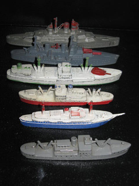 (6) TOOSTIE TOY BATTLE SHIPS: (6) TOOSTIETOY BATTLE SHIPS. GOOD CONDITION.