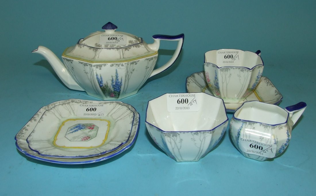 A Shelley Queen Anne My Garden pattern part tea set