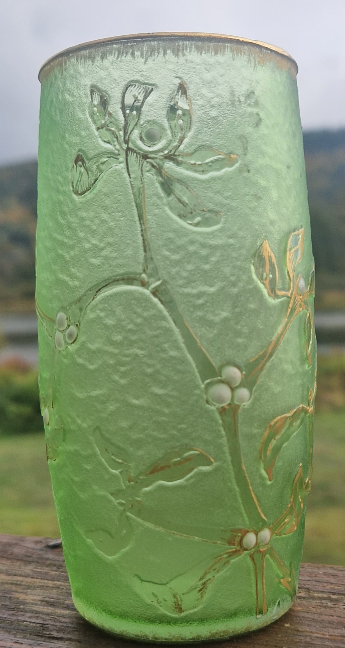 Daum Nancy – Art Nouveau Green Cameo Glass Vase with Mistletoe Design, c.1890: Elegant French Art Nouveau cameo glass vase by Daum Nancy, circa 1890, beautifully executed in frosted pale green glass with a delicate mistletoe motif in raised relief and hand-applied gilt enamel hi