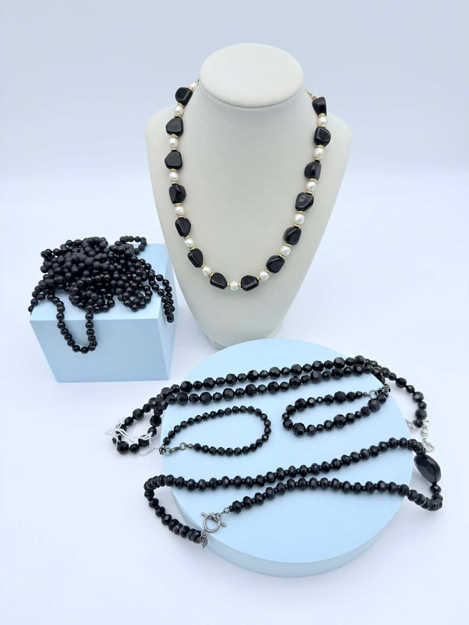 Group of Black Bead Necklaces & Bracelets, Faceted & Smooth Beads – 8 Pieces (1 of 3)