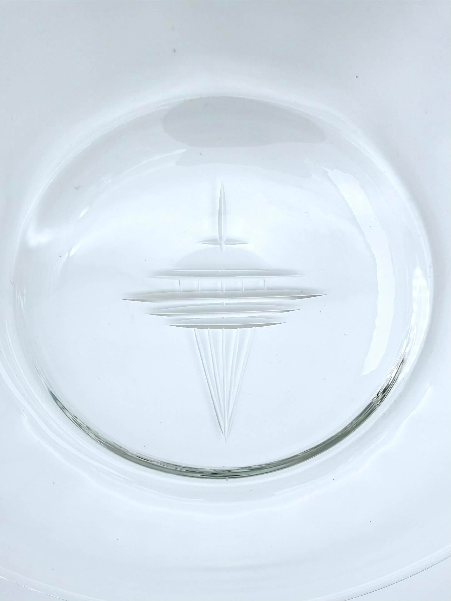 Scarce Mid-Century Modern Seattle Space Needle Motif Clear Glass Plate, Undated, 8" (1 of 4)
