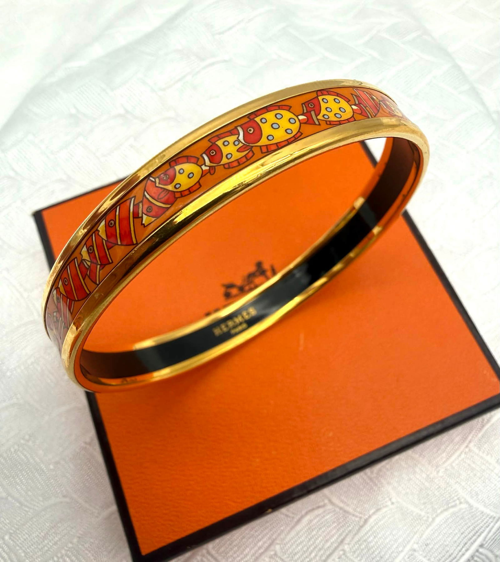 Hermès Enamel Bangle Bracelet – Orange Fish Motif – Made in Austria – Box Included (1 of 6)
