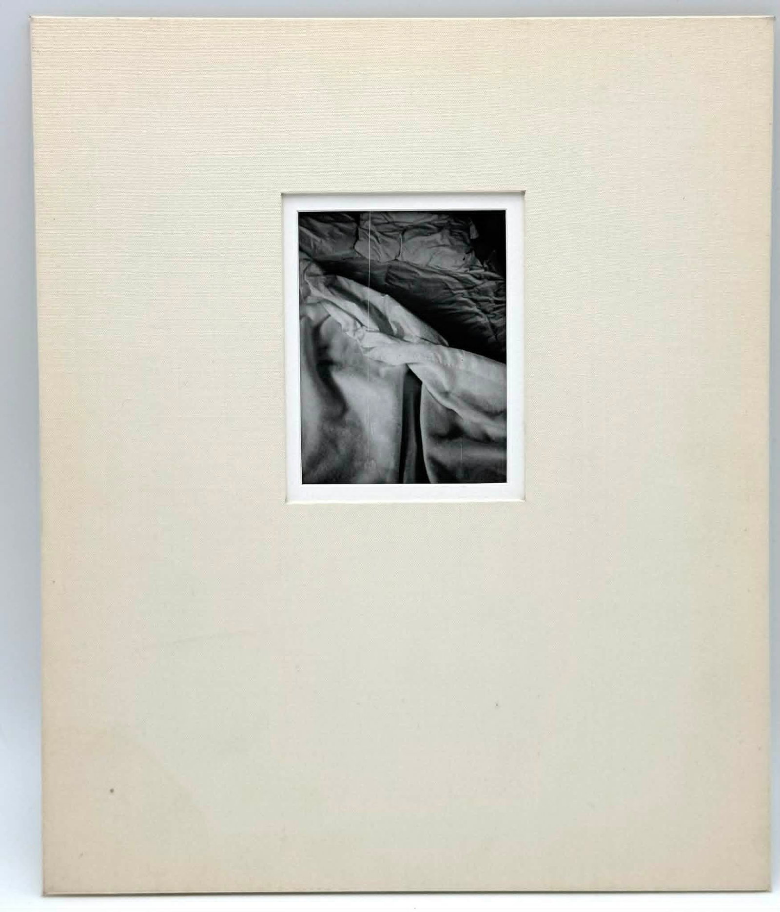 Robert Rauschenberg Leo Castelli Gallery 1969 Exhibition Photograph Matted (1 of 4)