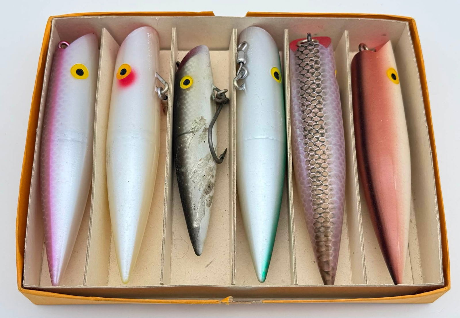 Vintage TOMCO Deep Sea Fishing Lure Set – 6 Large Saltwater Trolling Lures with Box (1 of 6)