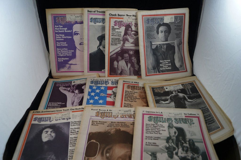 11 LOT Rolling Stone Fear & Loathing, George McGovern: Great lot of 11 vintage Rolling Stone Magazines all from 1972. Hard to find issues including "George McGovern, cover by Ralph Steadman" and Fear and Loathing...more! Issues include: No. 115, 114, 122,