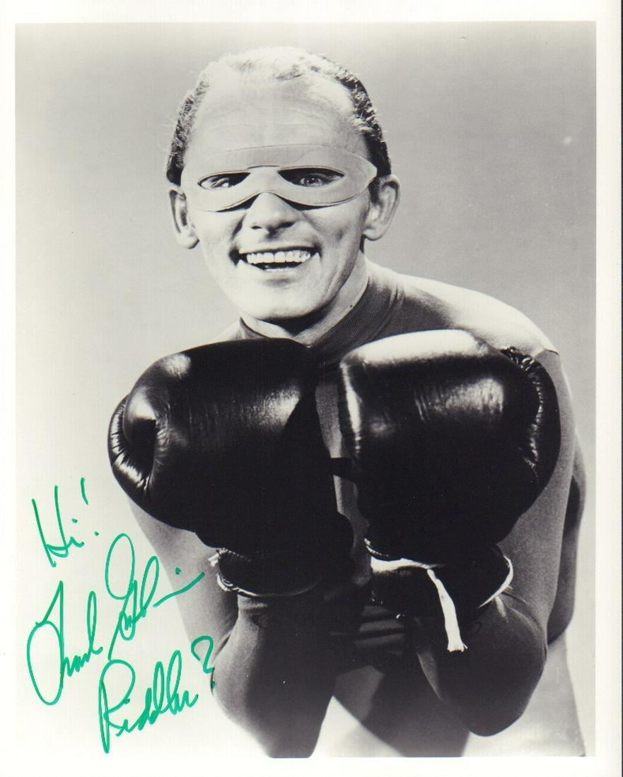 Frank Gorshin: Signed B/W 8x10 of the Batman television series actor as his character The Riddler