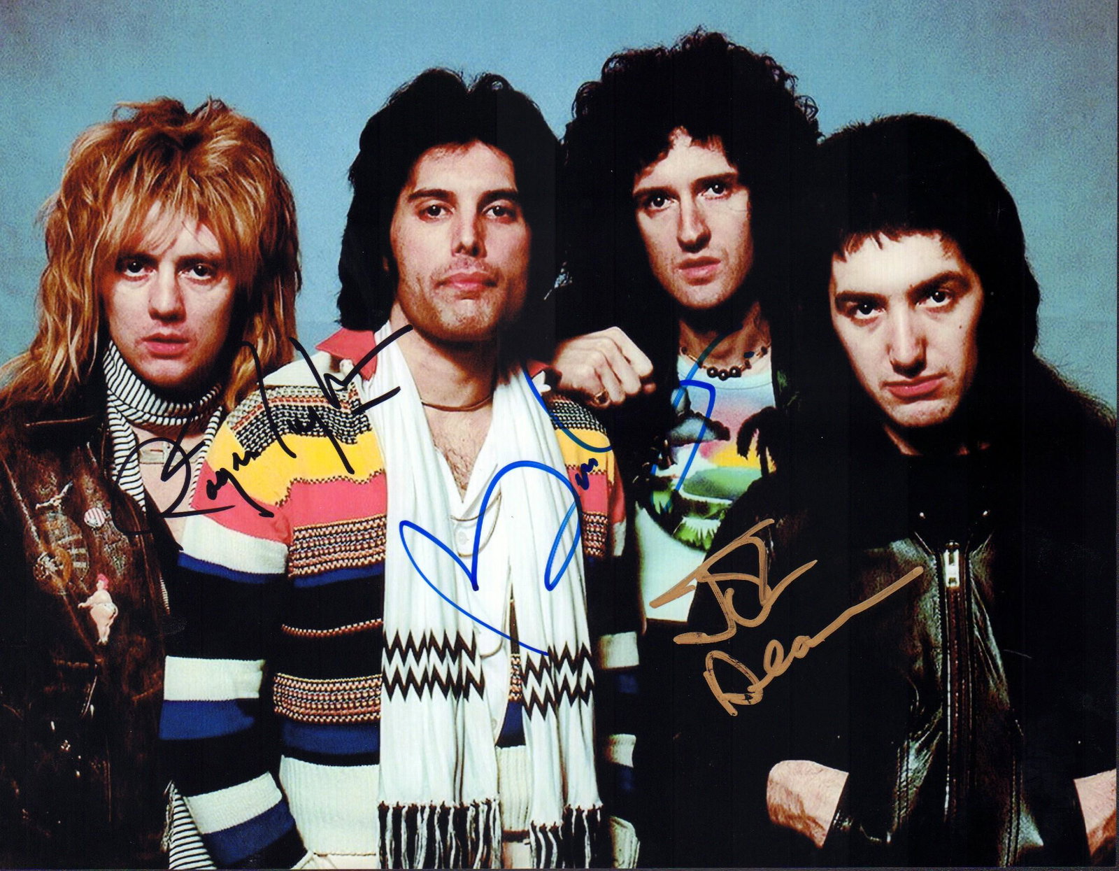 Queen: 8x10 band photo signed by the members Roger Taylor, Brian May and John Deacon