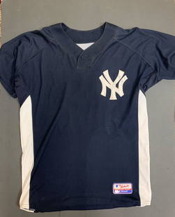 Yankees Game used jersey: A game used jersey by unidentified player wth STEINER letter of authenticity