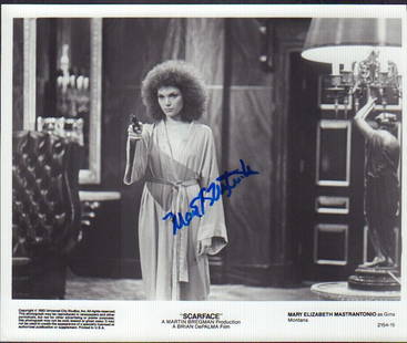 Mary Elizabeth Mastrantonio: A Scareface vintage original 8x10 signed by the costar with COA