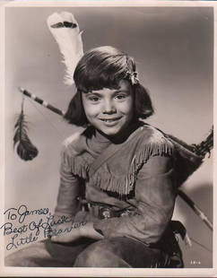 Little Beaver child star signed Robert Blake: A ten year old Robert Blake signing as TVS Little Beaver in the characters name