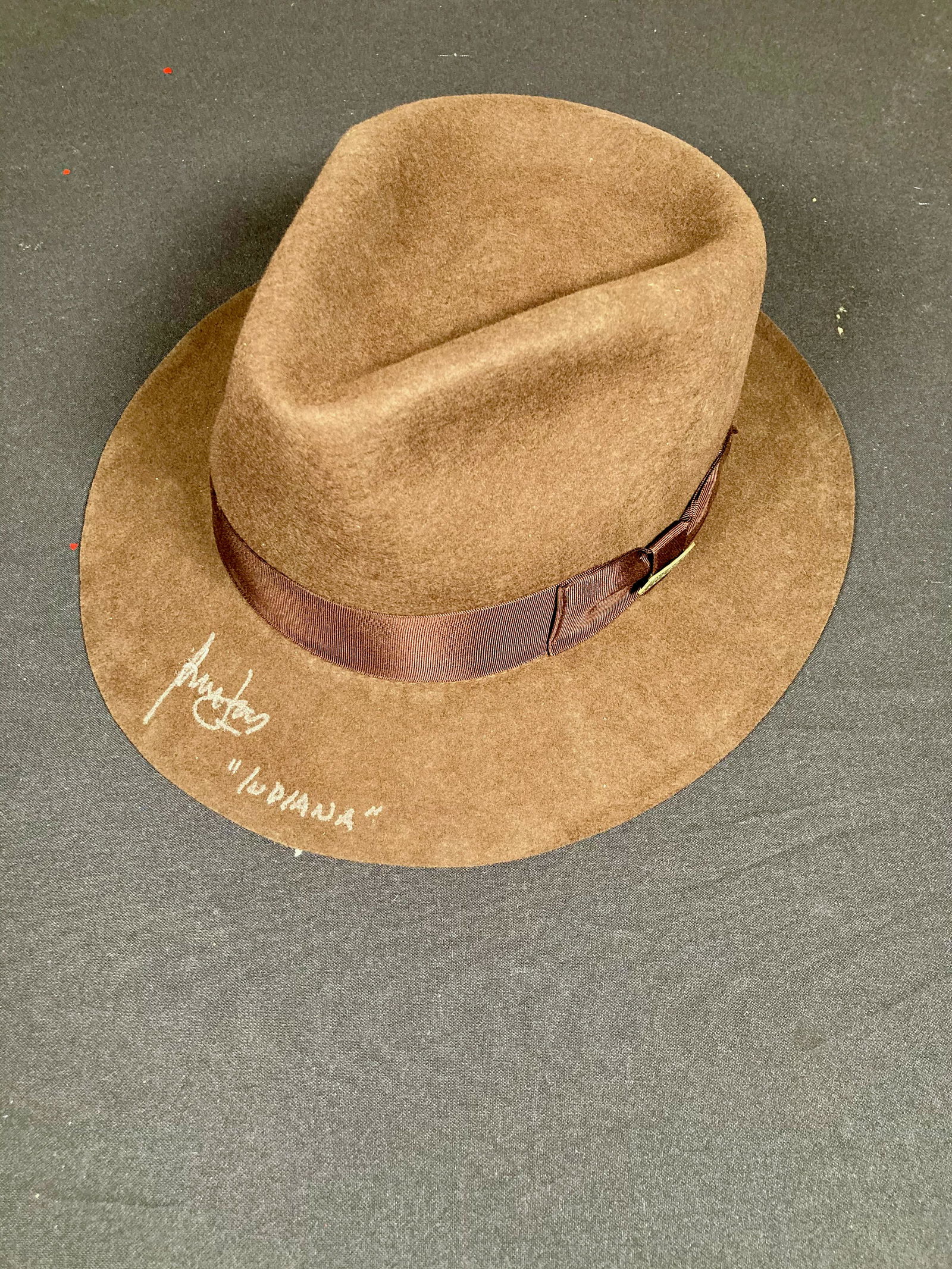 Harrison Ford Indiana Jones hat (1 of 1)