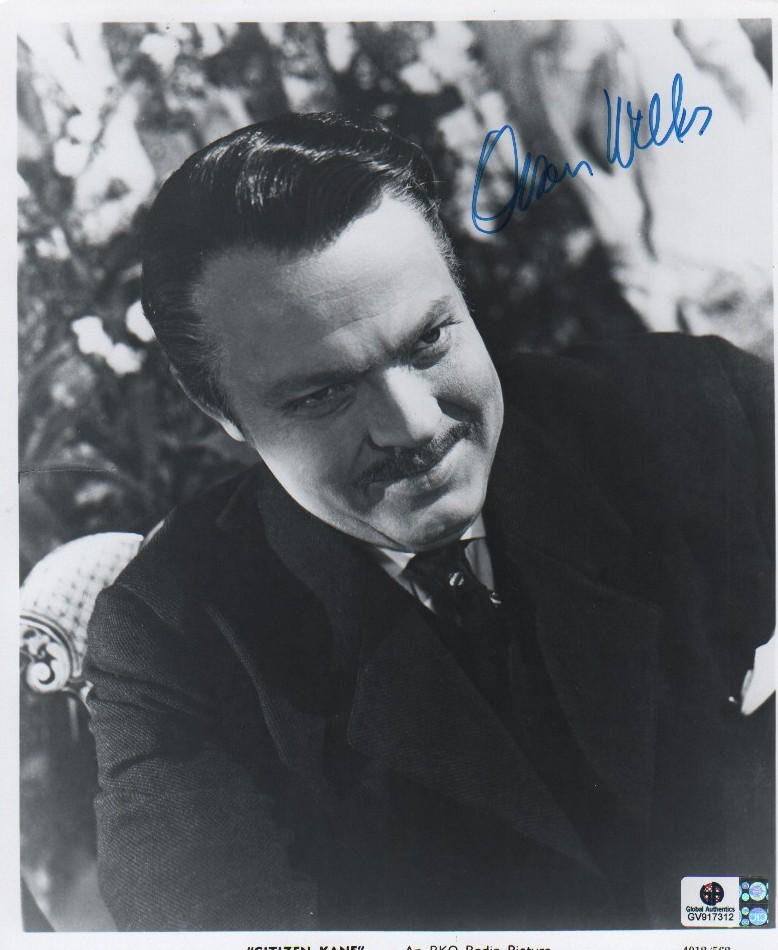 Orson Welles vintage signed photograph GAI sticker (1 of 1)